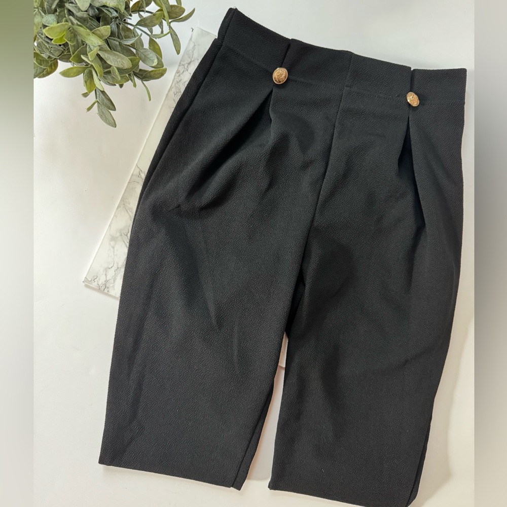 SHEIN dress pants size M . Excellent Condition